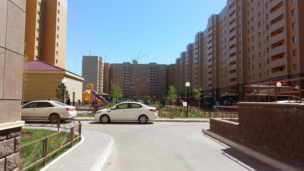 אסטנה Apartment On Sauran Str Center מראה חיצוני תמונה