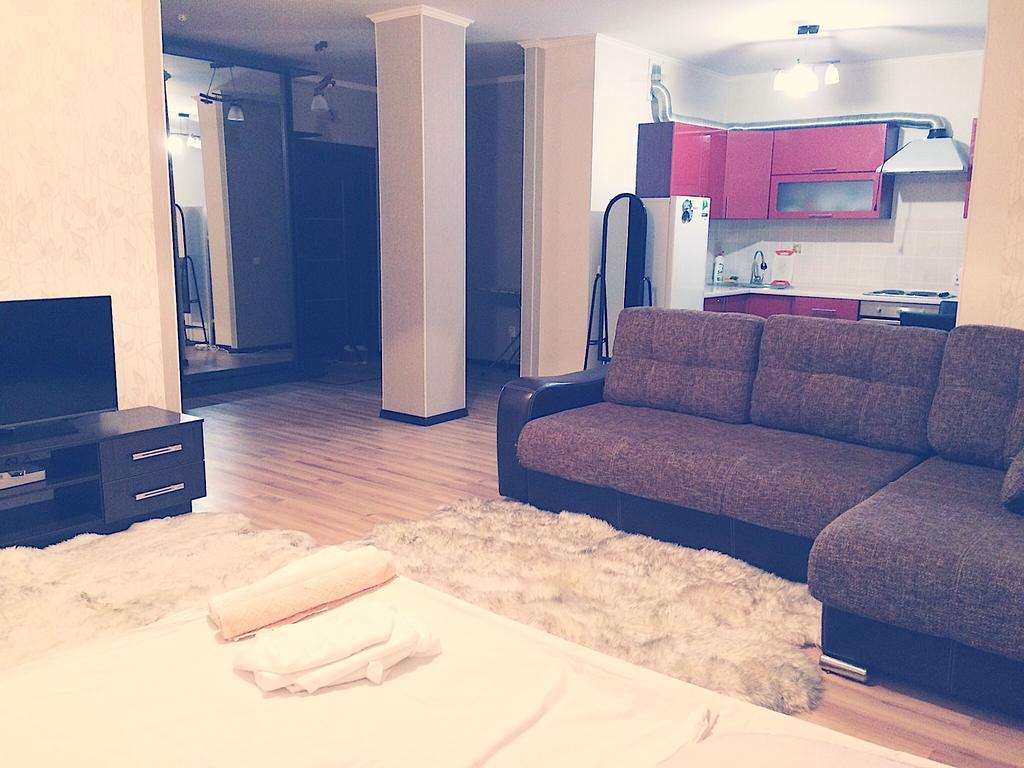 אסטנה Apartment On Sauran Str Center מראה חיצוני תמונה